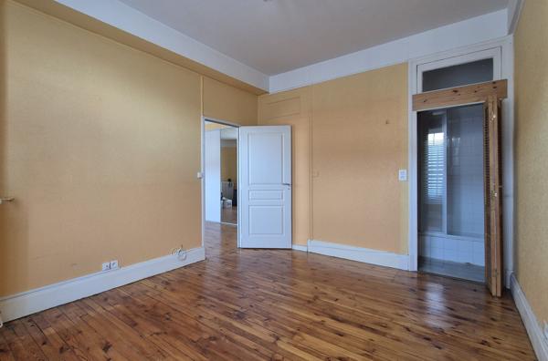 Vivez le confort urbain à deux pas du Grand Marché !!