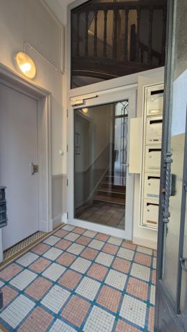 Vivez le confort urbain à deux pas du Grand Marché !!