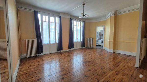 Vivez le confort urbain à deux pas du Grand Marché !!