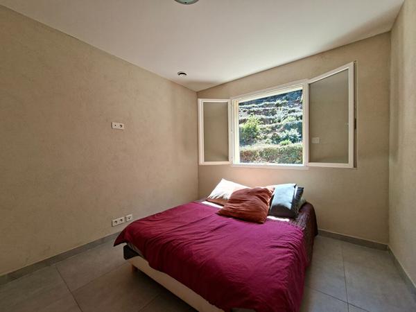 A VENDRE - Maison 6 pièce(s) 168 m2 située à Alès