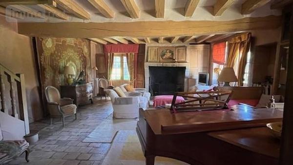 Maison à vendre à Luynes dans l'Indre-et-Loire (37230), ref : 999/3766   
LUYNES