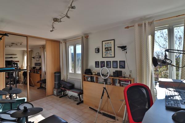 Maison de campagne, 4 chambres, au calme - garage