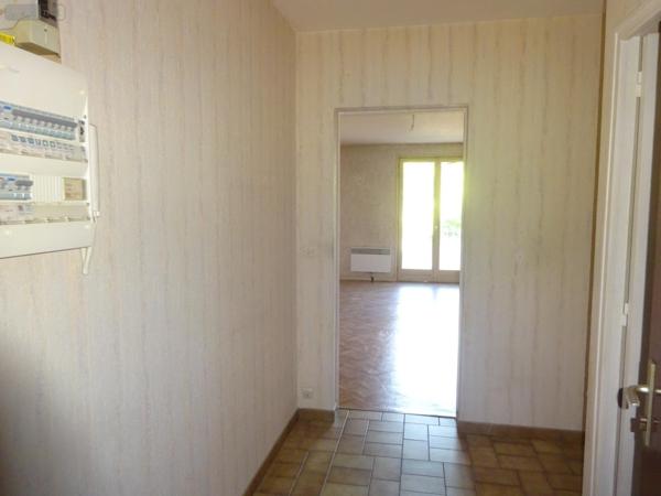 Appartement à rénover à vendre à Nogent-le-Rotrou dans l'Eure-et-Loir (28400), ref : NOG 1021