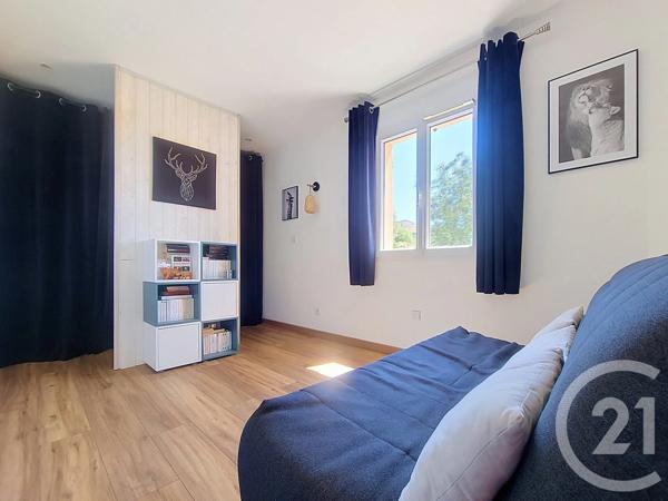 Maison à vendre  6 pièces - 128 m 2   DRAGUIGNAN  - 83