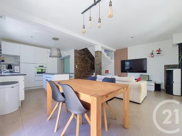 Maison à vendre  6 pièces - 128 m 2   DRAGUIGNAN  - 83