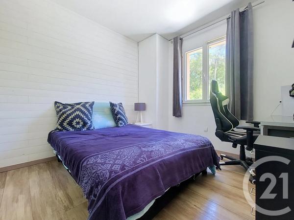 Maison à vendre  6 pièces - 128 m 2   DRAGUIGNAN  - 83