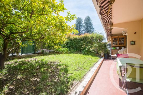 Appartement F4 à vendre  4 pièces - 92 m 2   NICE  - 06