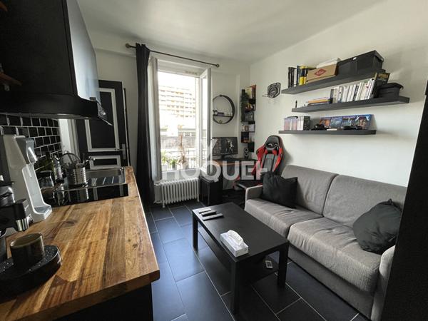 Charmant studio avec vue dégagée - Dernier étage - Gambetta