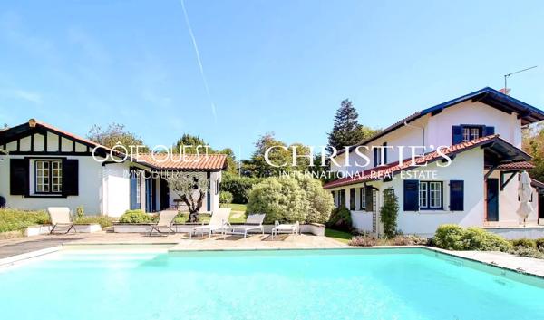 À vendre Guéthary – Villa avec piscine et dépendance