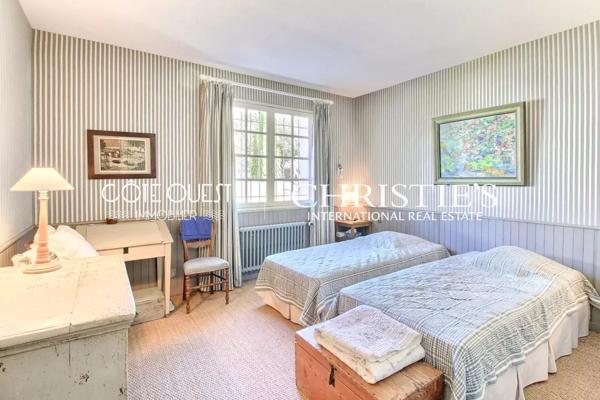 À vendre Guéthary – Villa avec piscine et dépendance