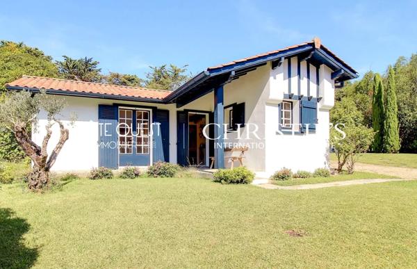 À vendre Guéthary – Villa avec piscine et dépendance