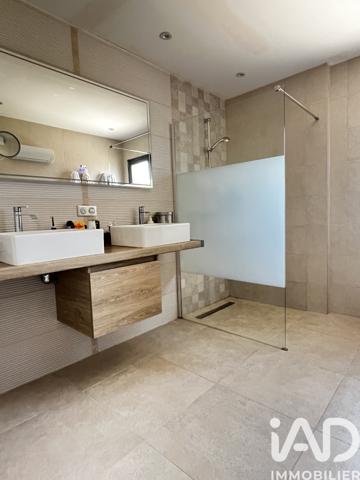 Maison à vendre 5 pièces 162 m² Sainte-Marie-la-Mer