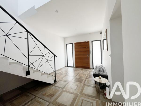Maison à vendre 5 pièces 162 m² Sainte-Marie-la-Mer