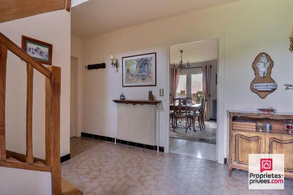 Maison proche centre- 4 ch--sur terrain 1020m2 avec dépendances -