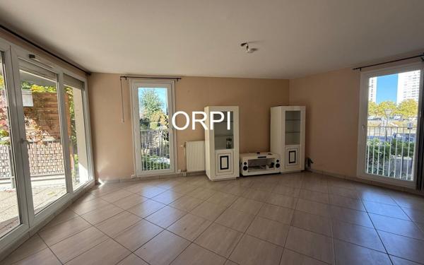 Appartement à vendre    3 pièces • 74,58 m2 Vitry-sur-Seine