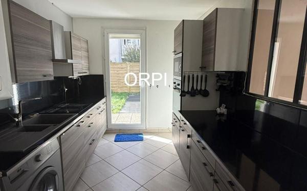 Appartement à vendre    3 pièces • 74,58 m2 Vitry-sur-Seine