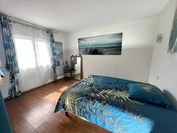 Maison 6 CH+1SB+SE+3WC+DOUBLE GARAGE+PISCINE