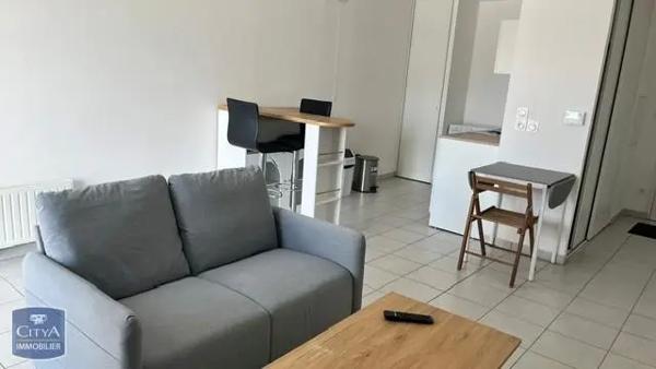 Appartement à louer 2 pièces 45.1m² Saint-Nazaire (44600)