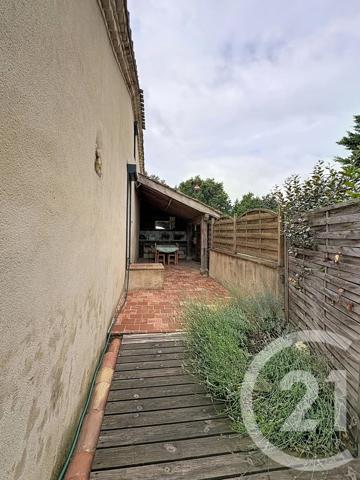 Maison à vendre  5 pièces - 134,81 m 2   FLEURANCE  - 32