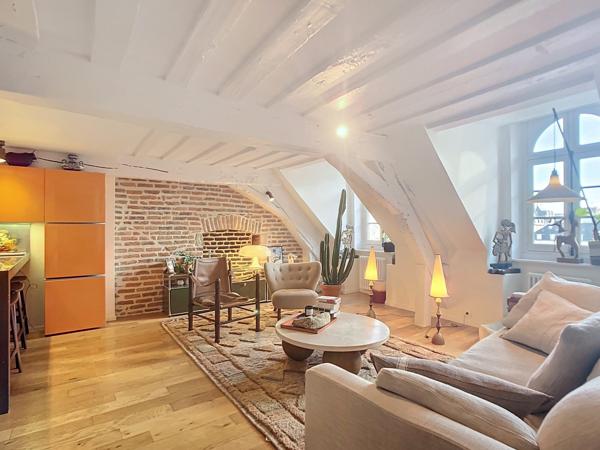 Un appartement enveloppant et lumineux