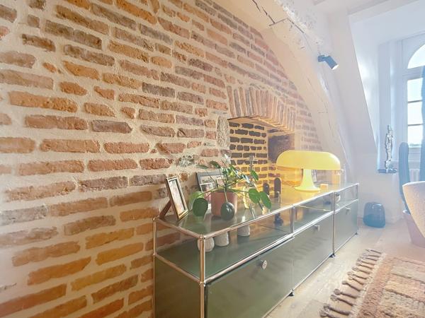 Un appartement enveloppant et lumineux