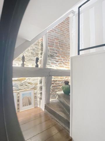 Un appartement enveloppant et lumineux