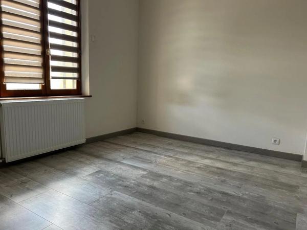 Location maison 6 pièces de 98m²