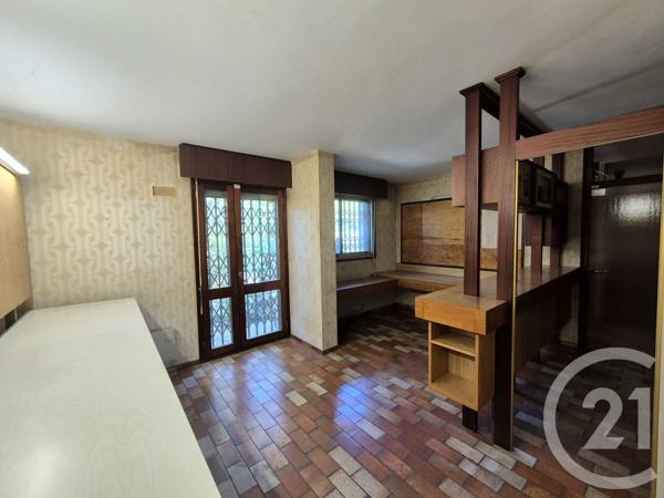 Appartement F3 à vendre  3 pièces - 59 m 2   PERPIGNAN  - 66