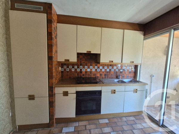 Appartement F3 à vendre  3 pièces - 59 m 2   PERPIGNAN  - 66