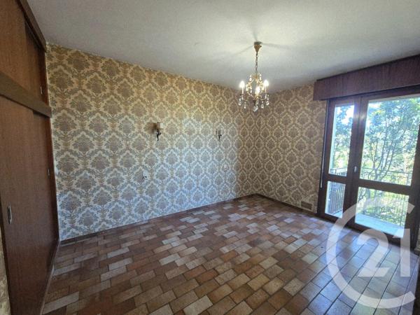 Appartement F3 à vendre  3 pièces - 59 m 2   PERPIGNAN  - 66