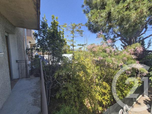 Appartement F3 à vendre  3 pièces - 59 m 2   PERPIGNAN  - 66