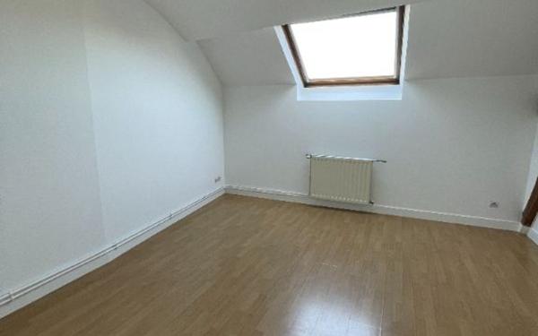 Appartement à louer    3 pièces • 60,90 m2 Couilly-Pont-aux-Dames