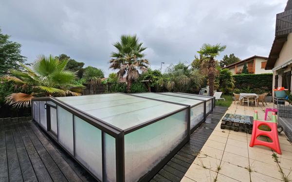 Maison à vendre    6 pièces • 136,50 m2 Mont-de-Marsan