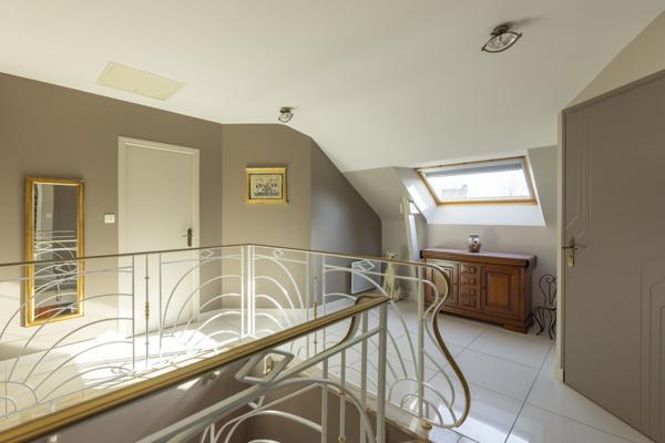 Maison traditionnelle de 2008 à Vendre – SAINT AVÉ
