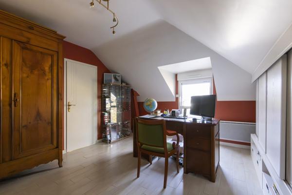 Maison traditionnelle de 2008 à Vendre – SAINT AVÉ