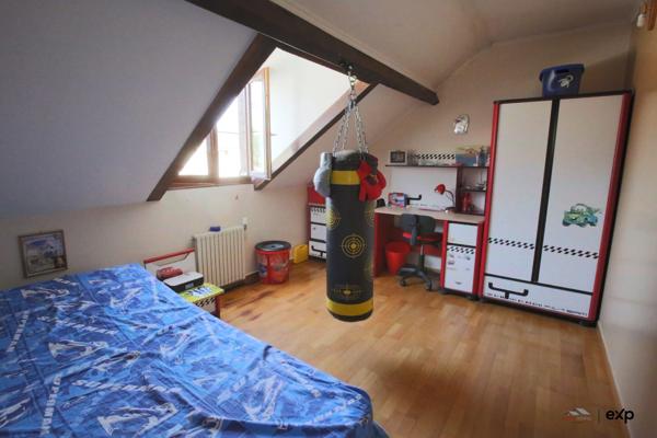 Maison avec dépendance, proche métro