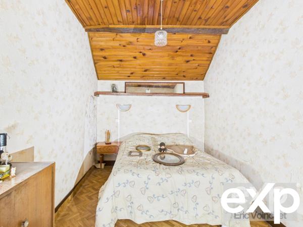 MAISON 3 PIÈCES AVEC GRAND JARDIN ARBORÉ