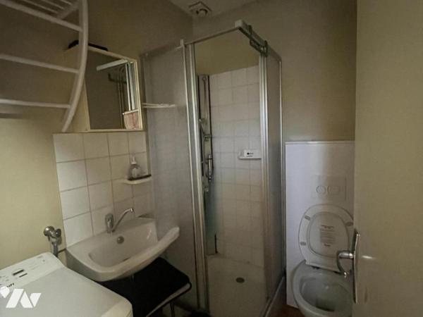 Maison de ville à rénover – Évron 