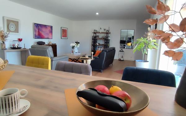 Maison à vendre    3 pièces • 120 m2 Saint-Martin-de-Valgalgues