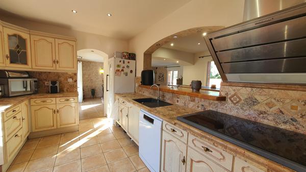 Maison 6 pièces - 204 m² Exclusivité efficity