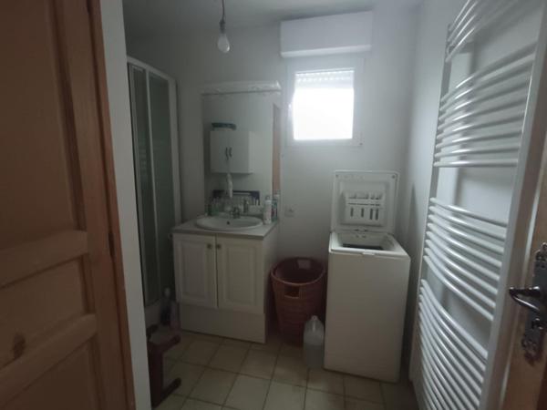 MAISON 85 m2 EN SEMI PLAIN PIED 3 CHAMBRES TERRASSE ET JARDIN