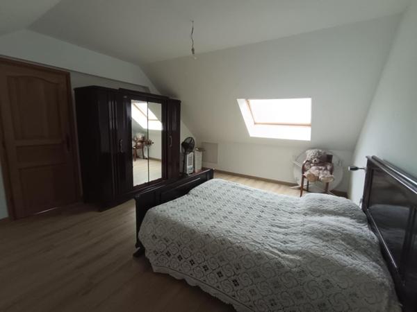 MAISON 85 m2 EN SEMI PLAIN PIED 3 CHAMBRES TERRASSE ET JARDIN