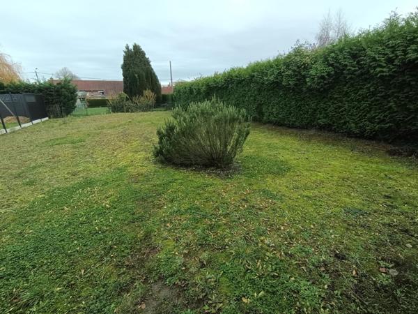 MAISON 85 m2 EN SEMI PLAIN PIED 3 CHAMBRES TERRASSE ET JARDIN