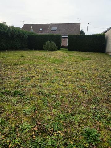 MAISON 85 m2 EN SEMI PLAIN PIED 3 CHAMBRES TERRASSE ET JARDIN