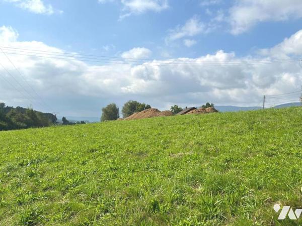 terrain à bâtir sur COMBRIMONT
