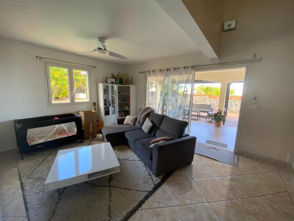 Villa à vendre à Saint-Paul à la Réunion (97460), ref : 228809   
La Plaine / Bois de Nèfles