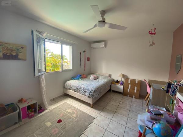 Villa à vendre à Saint-Paul à la Réunion (97460), ref : 228809   
La Plaine / Bois de Nèfles