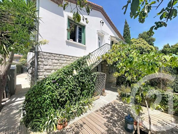 Maison à vendre  10 pièces - 252,48 m 2   MONTPELLIER  - 34