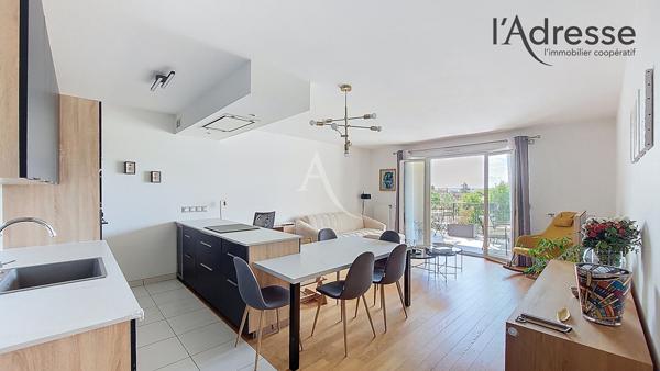 PUTEAUX / Eco Quartier des Bergères (Cour des Ducs) - 3 pièces de 69 m² avec loggia 12m² , balcon et parking boxé