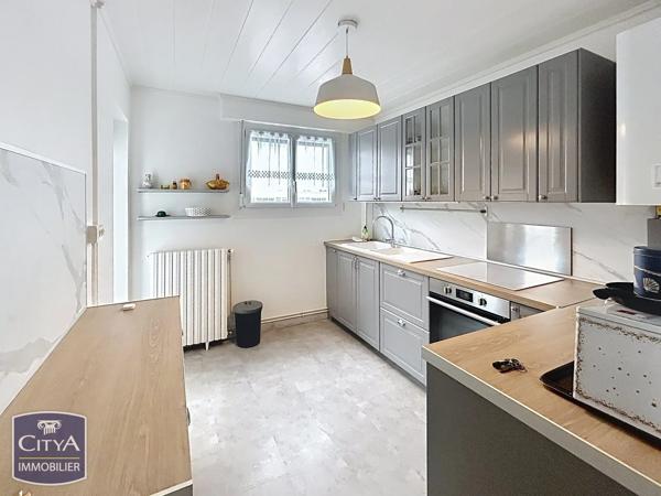 Appartement à vendre 3 pièces 72m² Saint-Quentin (02100)